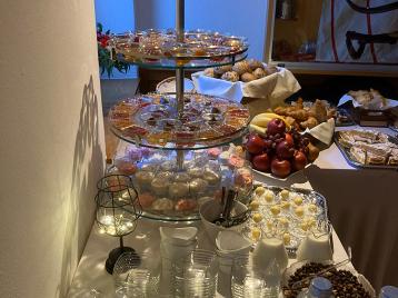Ein feines z'Morge-Buffet! Ein feines z'Morge-Buffet!